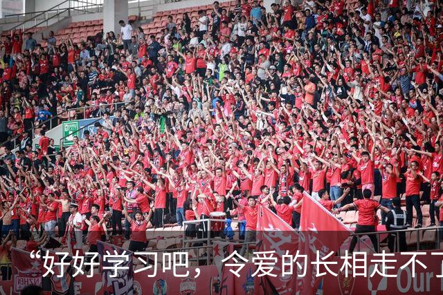 “好好学习吧，令爱的长相走不了这条路！”家长晒艺术照，心态崩了！